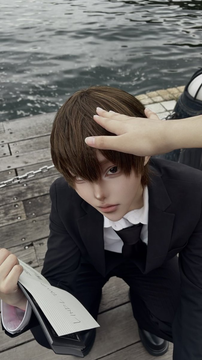 p7__ux's tweet photo. ⚠︎夢
Cosplay/夜神月

#コス天 https://t.co/AfQ9F0wHoE