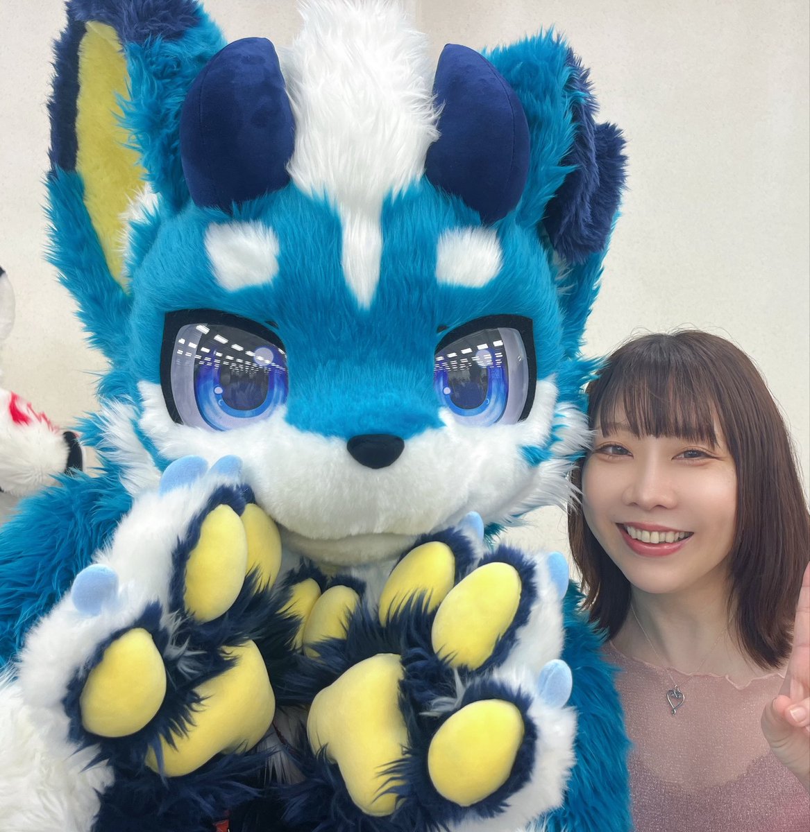 shi_o_ri_0213's tweet photo. 会いたかった子に会えた〜！
嬉しい✨️✨️✨️

初けもケでさ迷ってたら狼月さん発見して案内してもらいました😆
アテンドありがとう、、笑

楽しかった〜😊 https://t.co/eMRGm3K84O