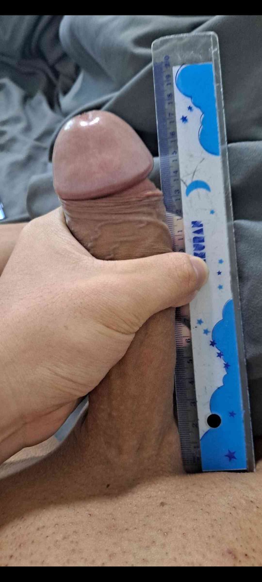 slp2f3p's tweet photo. 18cm 準備好了~你想選個姿勢😈
#nsfwtwt #dick #姿勢 #硬了 https://t.co/Hbc7O8eRvT
