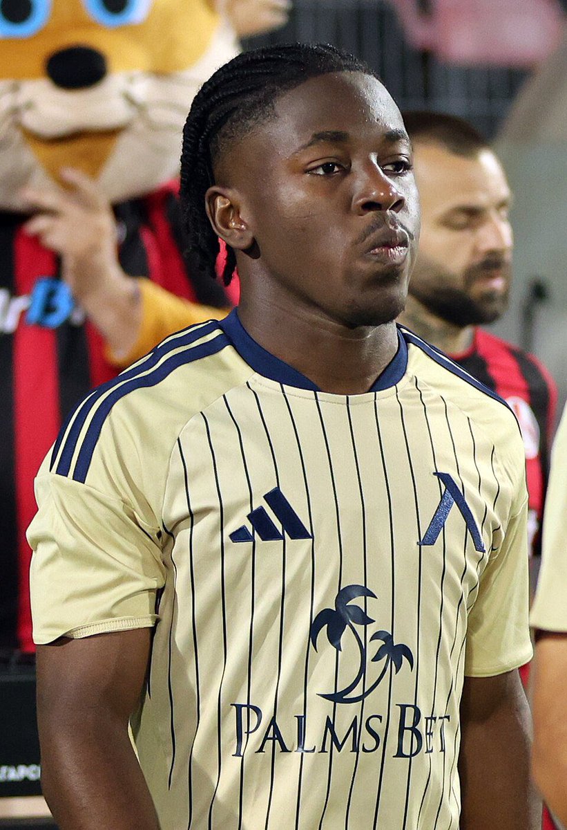 Angolaballers's tweet photo. Ataque 1/2

David Kusso (22) - Levski Sofia 🇧🇬
Simao pedro (20) - fk zeleznicar 🇷🇸
Manu (20) - Radomaik 🇵🇱
Valter Monteiro (20) - Williete Benguela 🇦🇴
Ethan luvamabano (19) - PSG Sub23 🇫🇷
Mechak tito (21) - Dusseldorf 🇩🇪
Manuel Kissinanga - Sporting B 🇵🇹 https://t.co/mBQyepMRpj