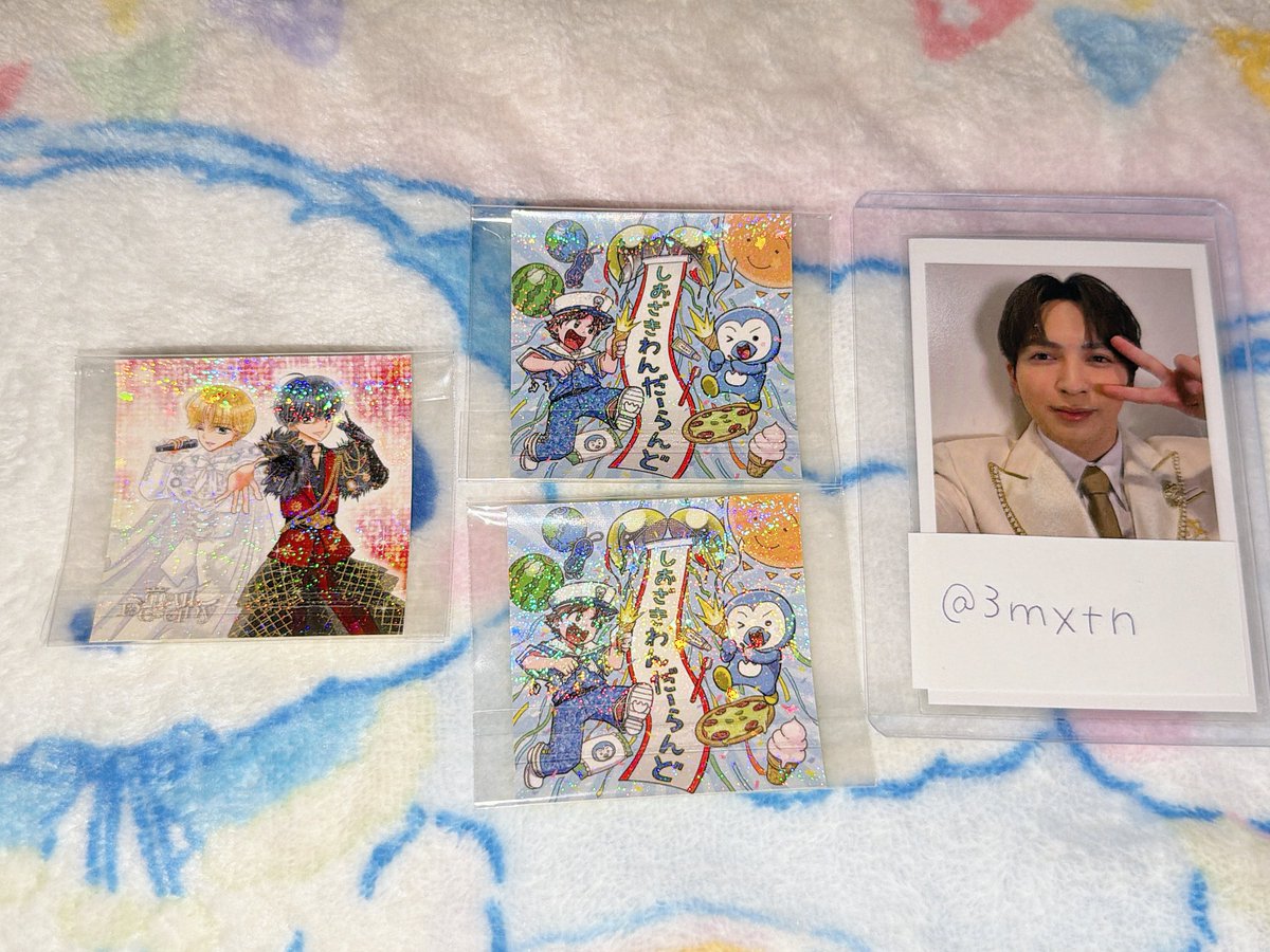 3mxtn's tweet photo. M!LK 交換
LOVE ENG!NE

譲
ステッカー 真･運命 しおわん2

求
ステッカー LOVE ENG!NE

比率違いも可能です
抽選で引けなかったため探しております

郵送またはプロフ記載手渡しです
条件合う方よろしくお願いいたします https://t.co/ipX8nWptrV