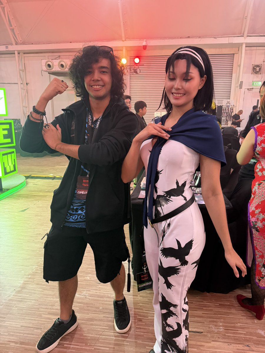 SF_Aikuda's tweet photo. holy shit the trip made it out the group chat (Manila Madness V) https://t.co/ILLN8vNv5v