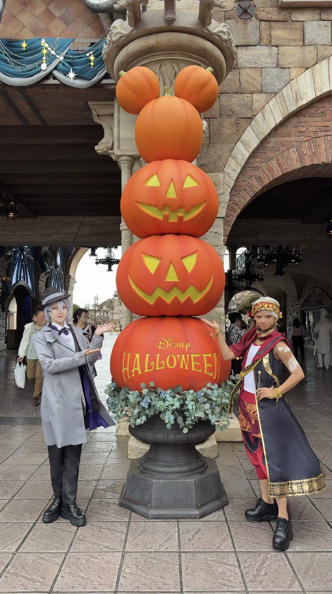 luna_moon_777's tweet photo. #Dハロ仮装2026  #Dハロツイステ https://t.co/t6e11A8mf0