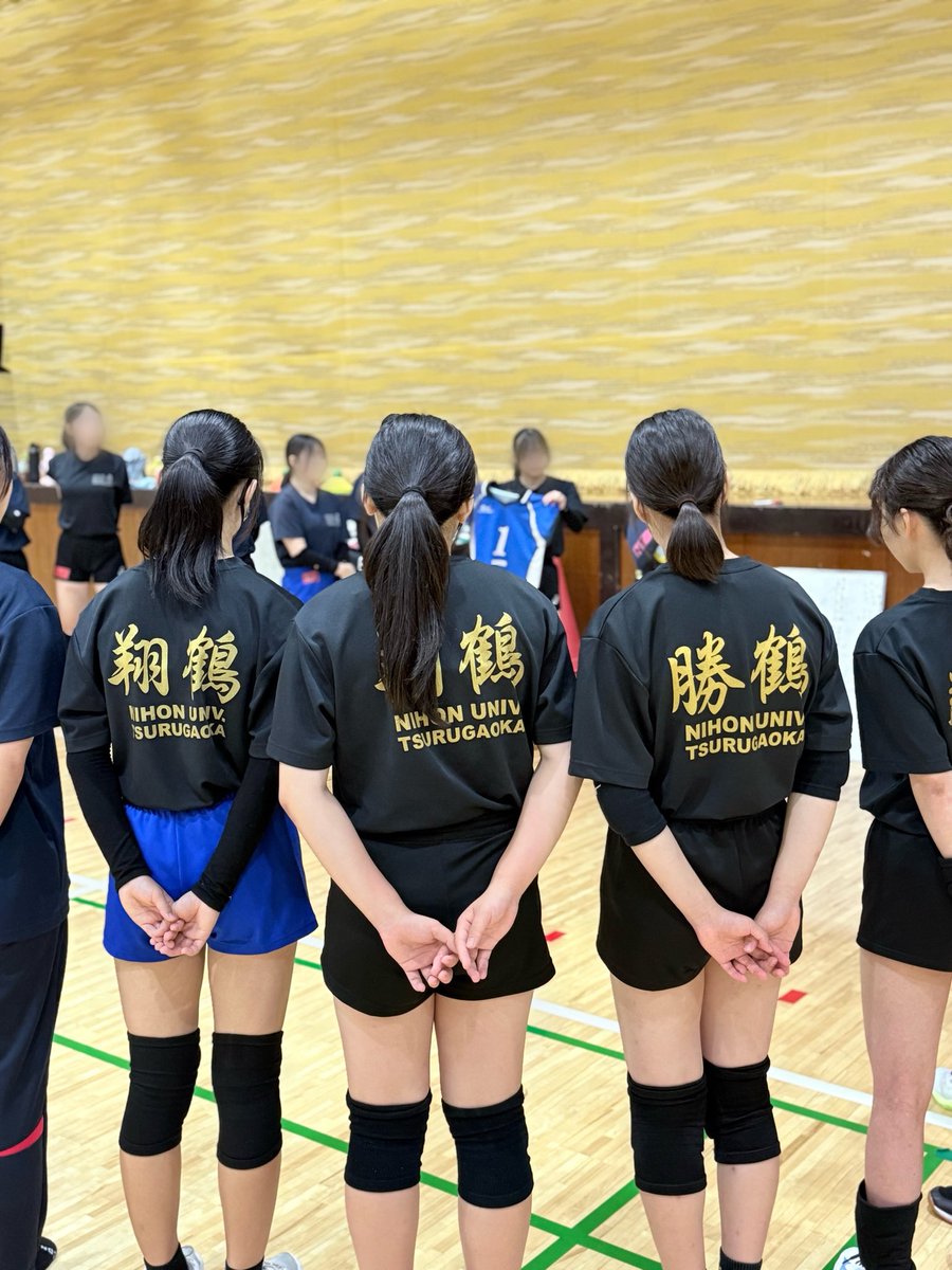 NT_VGC's tweet photo. 台風が接近する中ですが予定通り体験会を実施しました。春高予選第2ラウンドに向けた練習内容でしたが，練習の意図や注意点を中学生に説明することで，自分たちも意識を高めることができました。ご参加いただきありがとうございました！
秋の体験会はあと2回です。ぜひご検討ください！ https://t.co/3kRXv9c7LJ