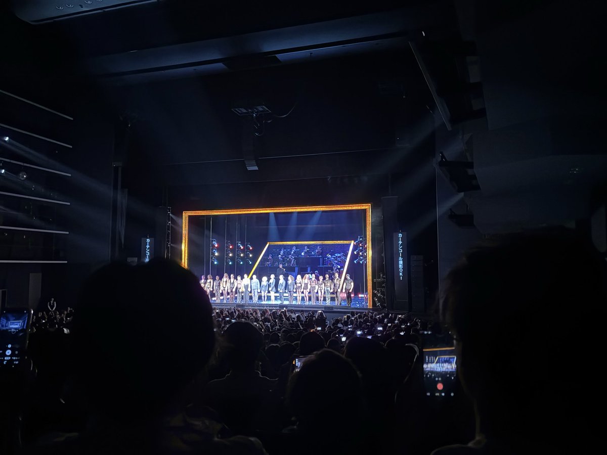 stage_shark's tweet photo. 8/28m CHICAGO
投稿するの忘れてた！好きな楽曲をたくさん聴けるコンサートという感じでした！ https://t.co/5T2mFTn79z