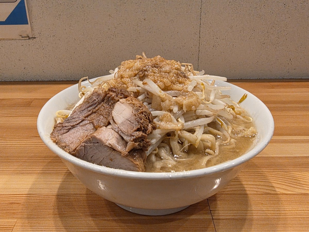 WickedLaser505's tweet photo. 110kのラーメン https://t.co/TvBFYycAwh