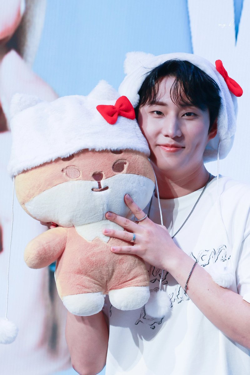 my_youngk_24's tweet photo. 260920 타이페이
#영케이 #YoungK https://t.co/hcfdKKAYSZ