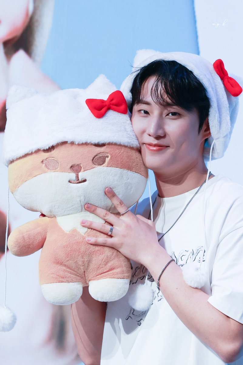 my_youngk_24's tweet photo. 260920 타이페이
#영케이 #YoungK https://t.co/hcfdKKAYSZ