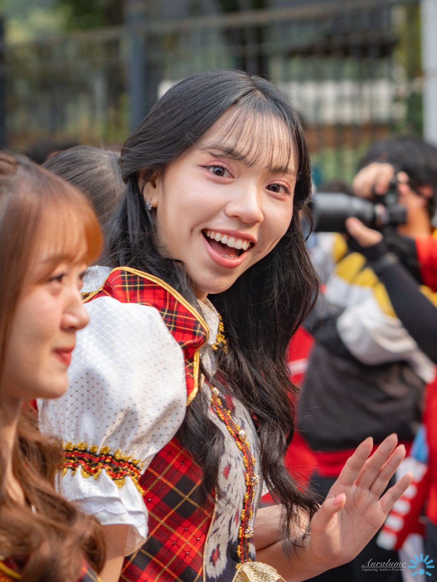 auralume's tweet photo. My favorite smile 🫶🏼
@Aralie_JKT48 

MV Shooting — 28th Single “Ayo Senyumlah”
20092026
#auralume #AralieJKT48 #アラリー https://t.co/wiTwRy0Zq4