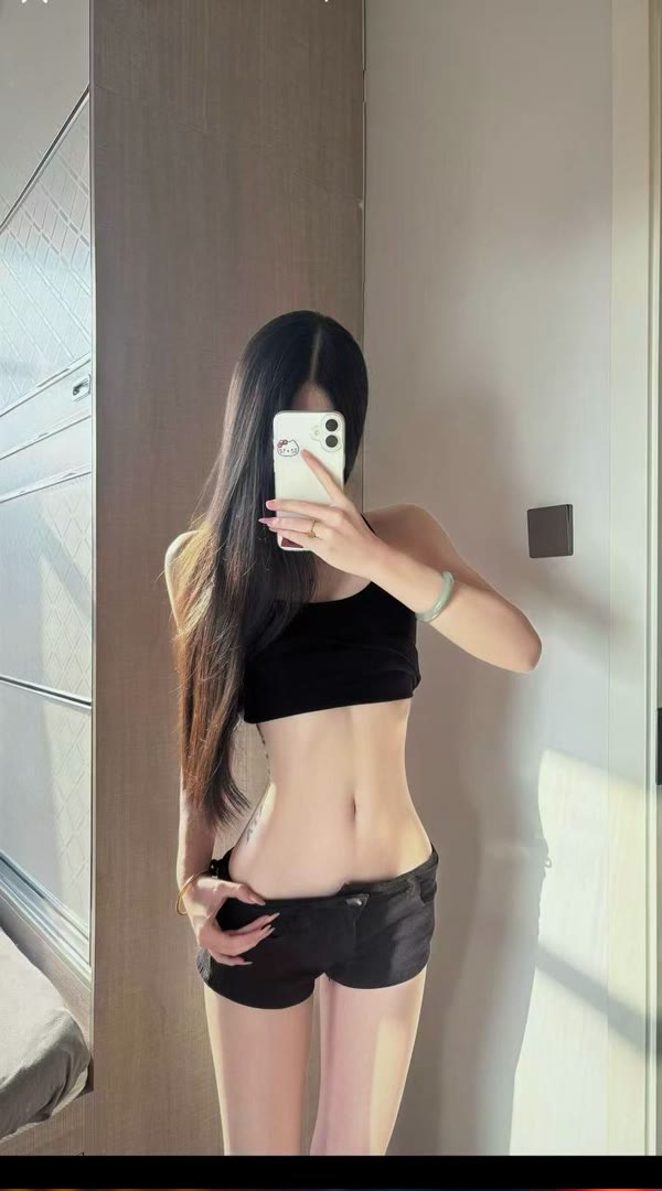 LynetteBislx's tweet photo. To love for the sake of being loved is human, but to love for the sake of loving is angelic.
交易前想了解行情？每天分享参考。插针💰量化[quote]💷高频交易🧒节点部署
CleanSpark📨NVIDIA🧖USDS稳定币🍋Avalanche
比特币 以太坊 币圈 免费合约跟单社区👉 @fzy988 👈 https://t.co/ICgNCY4op0