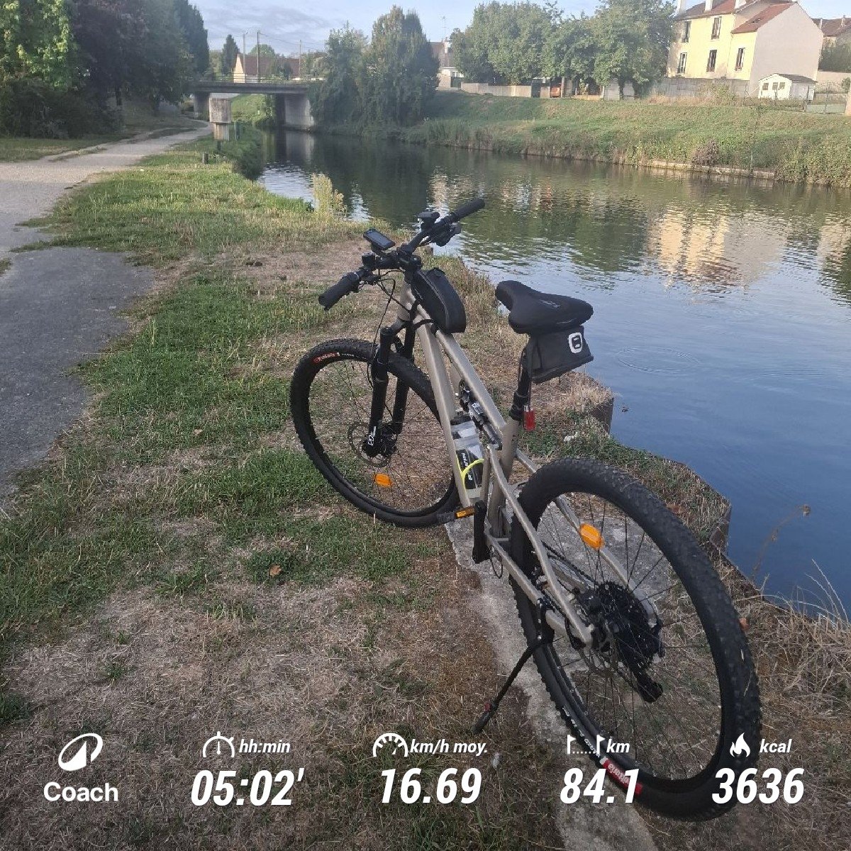 DrDell77's tweet photo. #DECATHLONCOACH Hello, 
J'ai fait une séance de VTT de 84,1 kilomètres.

Cliquez sur le lien pour voir le détail de ma séance : https://t.co/wvgH2Q4Gvc https://t.co/jwUjx6Ixzs