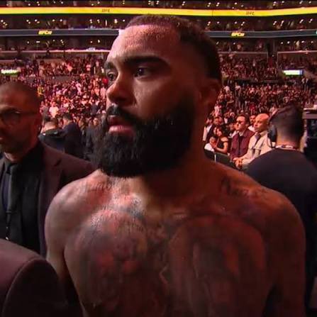 BenTheBaneDavis's tweet photo. > Failed NFL Career 
> Failed WWE Career 
> Failed NCAA Title run in 2025 
> Got KO’d by an 0-2 UFC HW in 12 seconds as a -2500 favorite 

The Post-2020 Olympic Gold medal world of Gable Steveson has had many downs 📉 https://t.co/1TFTlDRpef