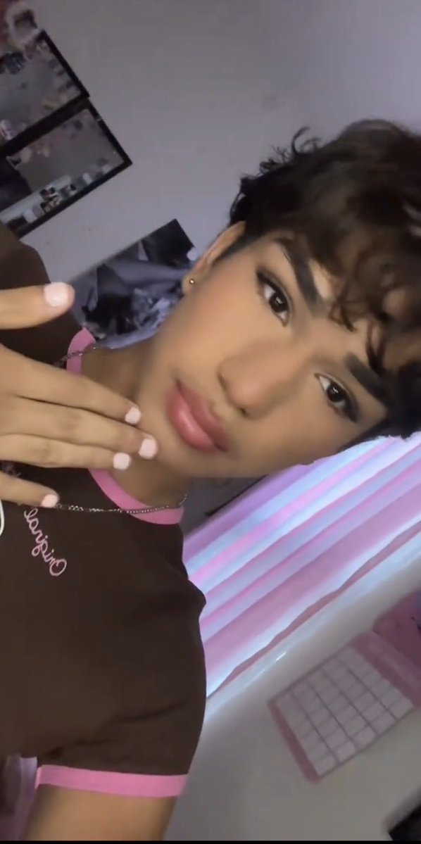P1nklyprincess0's tweet photo. 🩰🧁🦢 https://t.co/OKGBWZWcbT