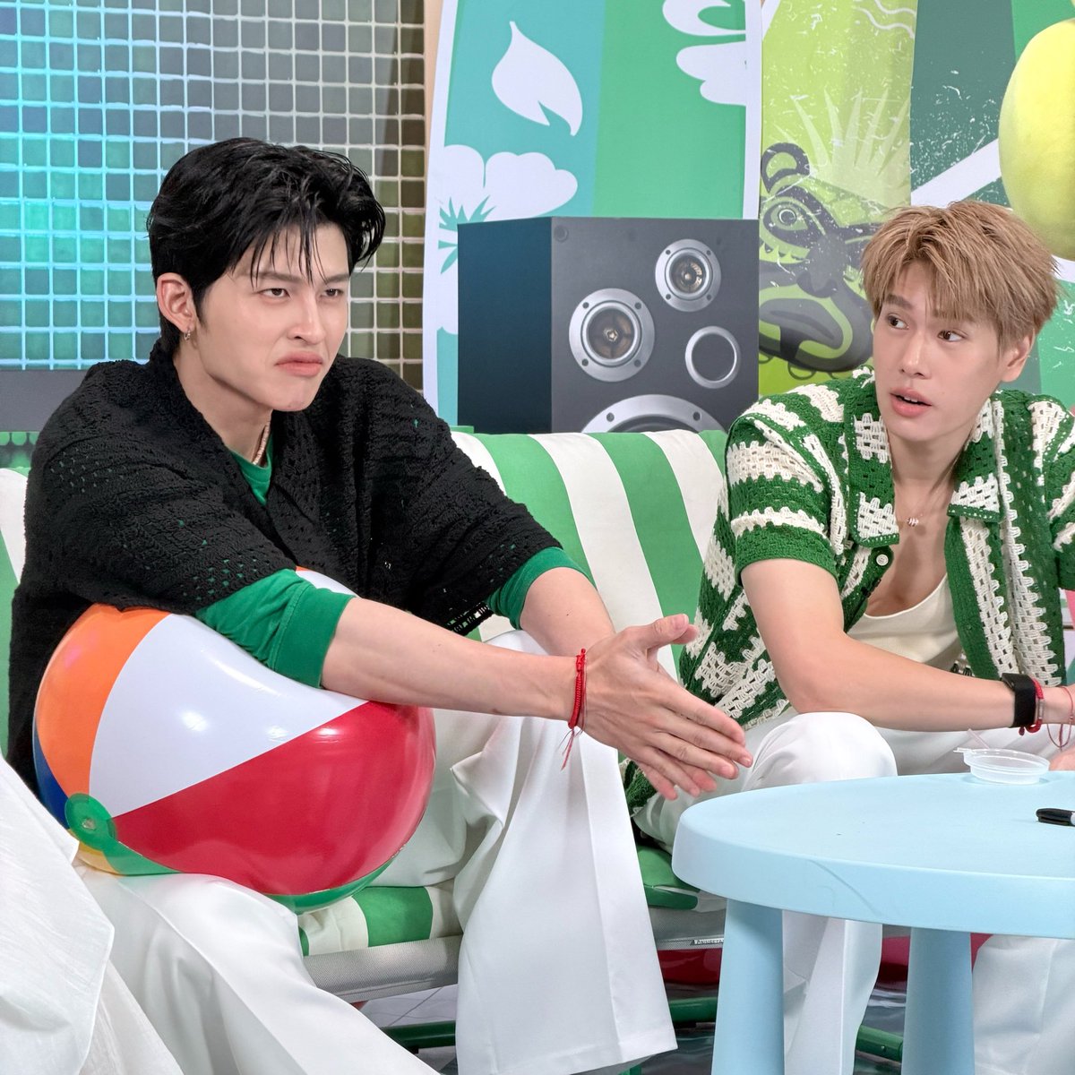 seetheright_1's tweet photo. รูปนี้โคตรจะมีม55555555555555555555555555555555555555555555555555555555555555555555 https://t.co/TPP7ZWVoMf
