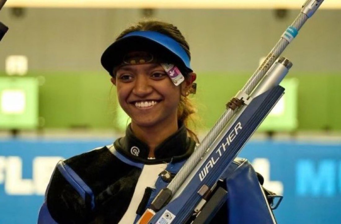 sumitsaurabh's tweet photo. Elavenil Valarivan was born on 2 August 1999 in Cuddalore, Tamil Nadu, and grew up in Ahmedabad. Her father Valarivan Ruthrapathy is a scientist and IIT Madras alumnus; her mother Saroja is a teacher; her brother Ereivan is a Captain in the Indian Army. She studied English at Gujarat University. Before shooting she tried athletics (she won a school 200m race as a child), judo, badminton, handball and kabaddi — shooting entered her life almost by chance

Today she won silver medal 🥈 in 10m air rifle event in Asian games ! 

We are super proud of her . 

Her name means “spring” in Tamil. 
Quiet. Fresh. Precise.
That’s Ela. 🇮🇳