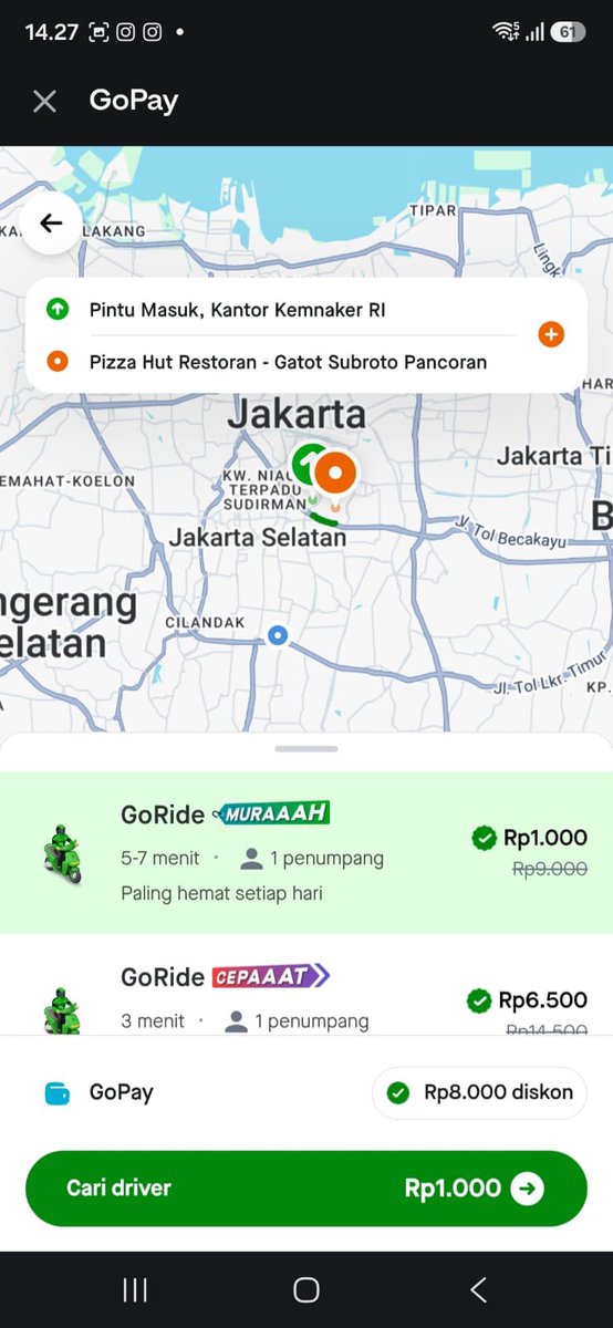 Arissyahp's tweet photo. lagi ada keperluan mendadak di luar rumah, eh pas cek gopay ternyata ada pilihan perjalanan dengan harga promo 😭 goride-nya sampai cuma seribu rupiah. kalau promonya muncul di akun kalian, Gojek Di GoPay 1000 bisa jadi penyelamat ongkos hari ini wkwk. https://t.co/iR36N3QH6H