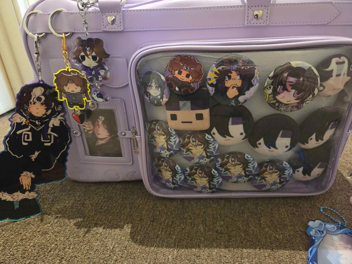 AVI3RYY's tweet photo. ITA BAG N EVERYTHING DONE!!<33 https://t.co/y3qFBDd3rE