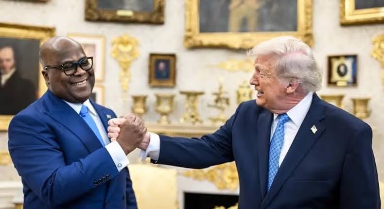 YousouphF's tweet photo. #RDC, quand le régime tirannisue de Kinshasa attaque les positions de l’AFC_M23 les USA, l’UA, Qatar et les autres sont silencieux, mais quand L’AFC-M23 prend des dispositions pour se défendre et proteger les populations civiles, c'est alors qu'ils choisissent de communiquer et faire pression sur L’AFC-M23. Doit-ont comprendre qu’il y a une complicité entre Kinshasa et les USA pour exterminer les congolais de l’Est (les Swahili) ? Surtout les congolais d'expression Kinyarwanda et le Hema en Ituri ? Même les sanctions des USA et l’ONU ciblent principalement les Swahili. 

Donc, Kinshasa a le feu vert de massacrer les populations Congolaises de l’Est de la RDC ?

@US_SrAdvisorAF @AsstSecStateAF @africatodayMG @ReutersAfrica @BBCAfrica @AFRICA24TV