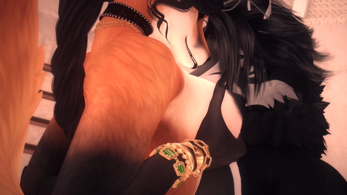 VHighlander's tweet photo. Jackie loves to enjoy some quiet time away from the spotlights and camera flashes, especially when her beloved company is present. Kostya fills a spot that none really manage to. She pampers him lots as a reward.
Feat. @GaliusLk
#NSFW #SecondLife #FurrySL #SecondLifeFurry https://t.co/K8uLmKzjpm