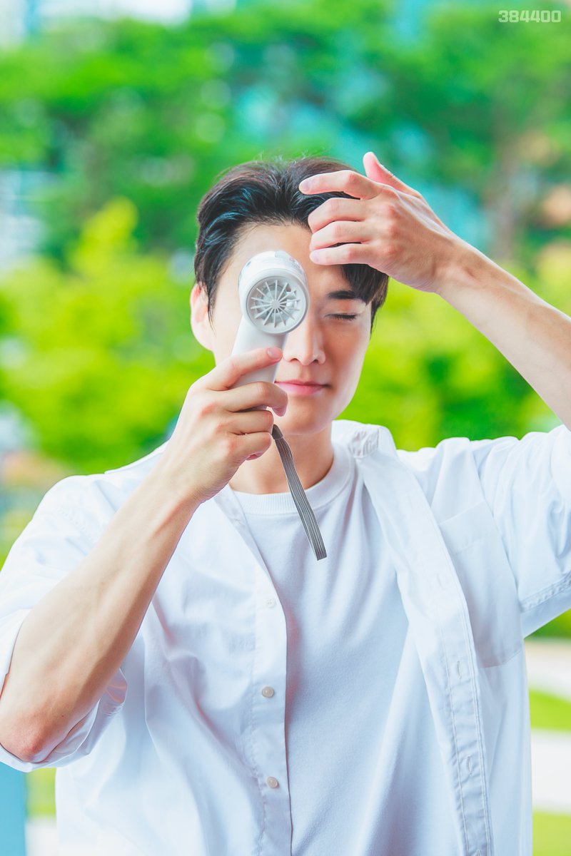 384400__'s tweet photo. 260718 은밀하게 위대하게 세종 낮공 퇴근길

서수혁 〡성재 https://t.co/QvxUXviEzR