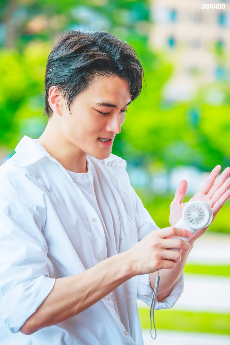 384400__'s tweet photo. 260718 은밀하게 위대하게 세종 낮공 퇴근길

서수혁 〡성재 https://t.co/ZAZw365PYm