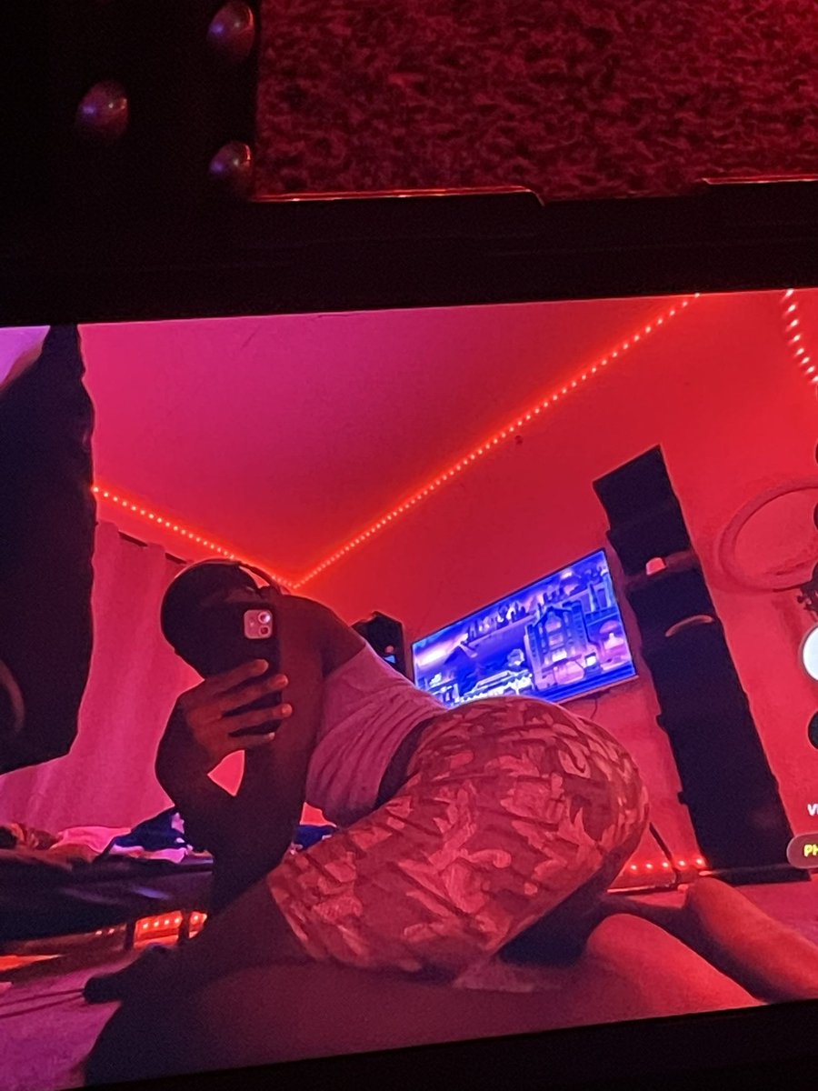 prettyboytaee2's tweet photo. Jst OBSESSED wit my BODYY 😋😩🅿️💯. #dallas #fypシ゚viral #nsfwtwtًً https://t.co/bPsZ6bGQTA