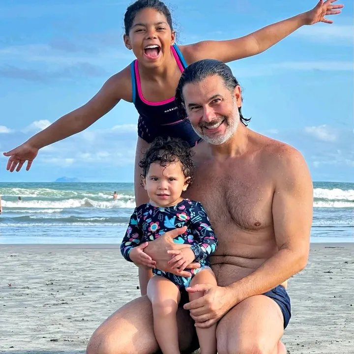 FelixAnder2om's tweet photo. Happy Sunday with my family https://t.co/204eTWPPEn