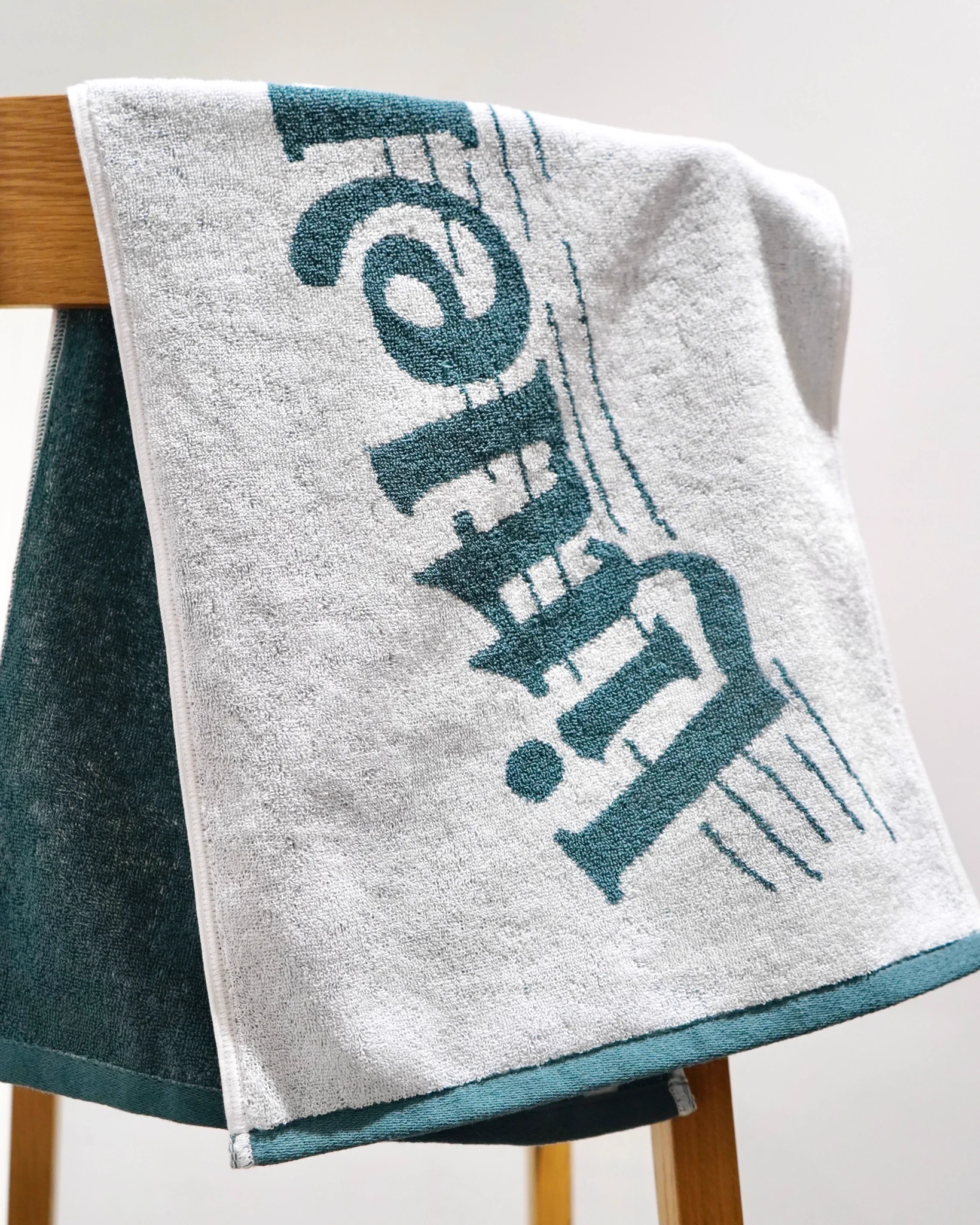 【新品】tuki.スペシャルライブジャガードフェイスタオル Little Parade / Official on X: 