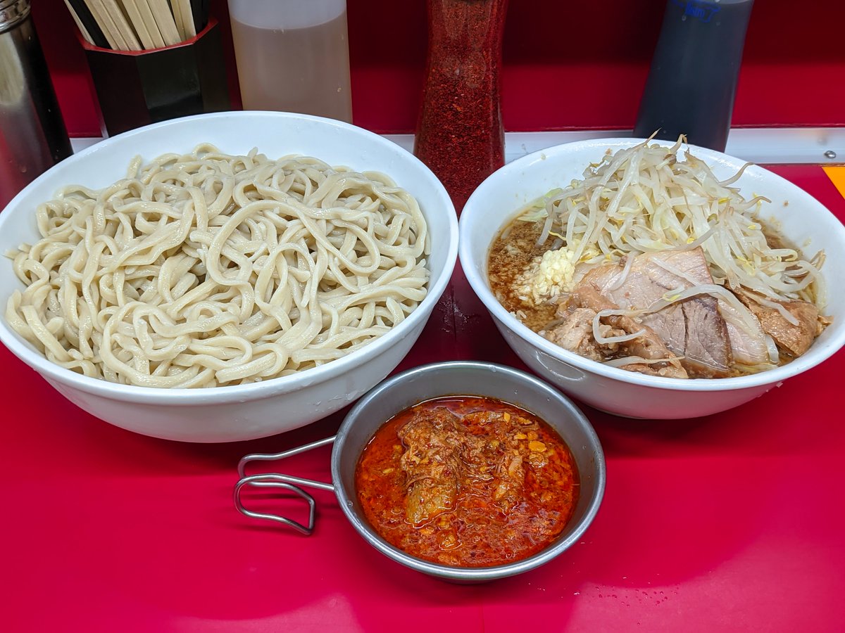 wacky_img's tweet photo. 藤沢二郎大つけ麺豚チゲニンニクスクナメヤサイマシ https://t.co/j2IPP5dS6d