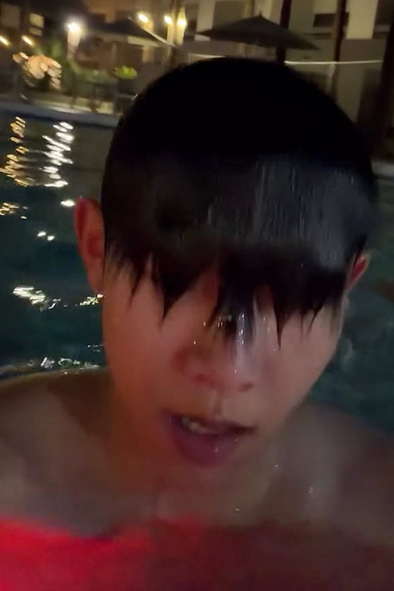 keonhohyul's tweet photo. cuking dudul n cuking sundul ketjebur https://t.co/MVJ9SUQZ8c