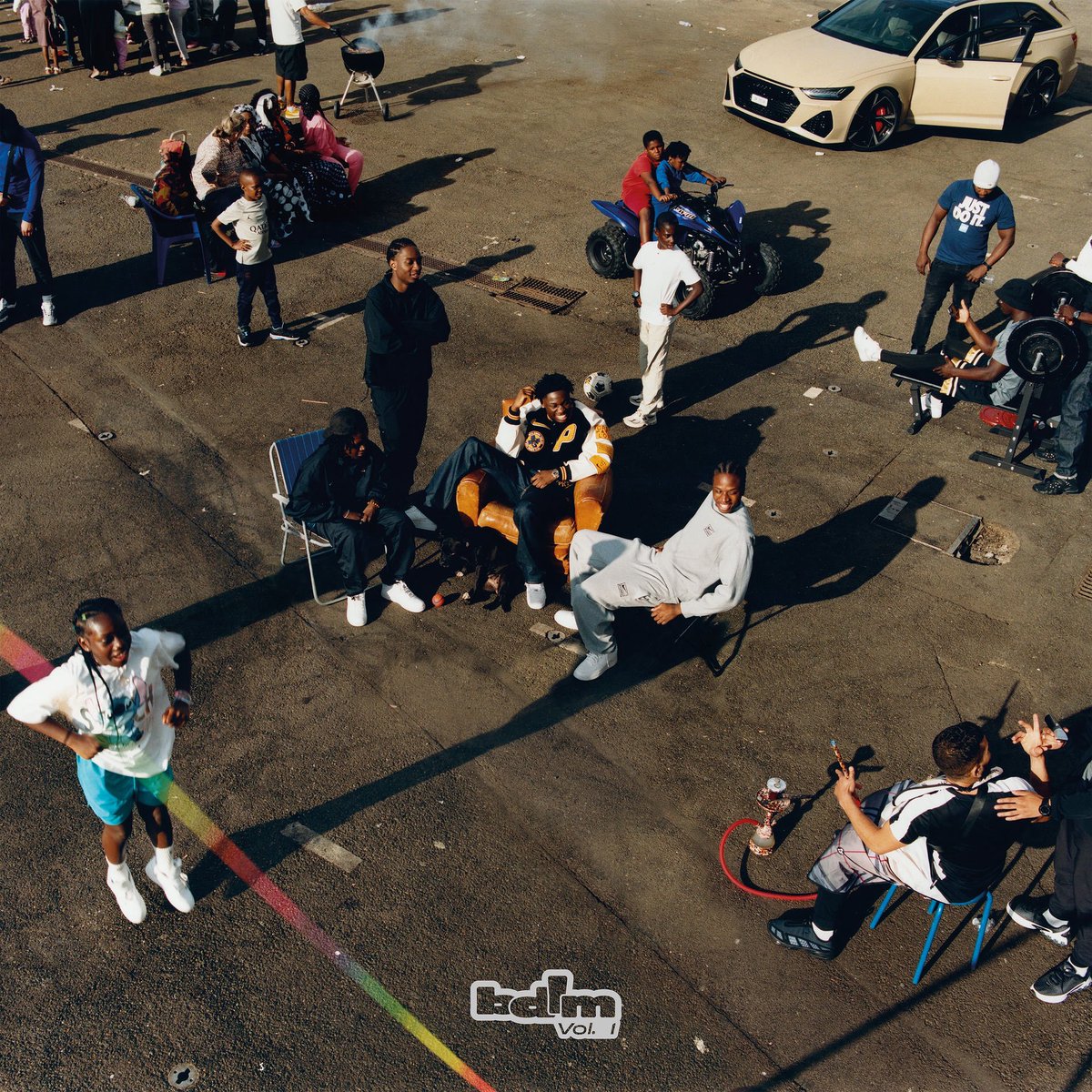 saalance's tweet photo. La mixtape « BDLM VOL.1 » de Tiakola sortait il y a 2 ans jour pour jour 🎂

Certifié Triple Disque de Platine 💿💿💿
> 23 802 ventes en PS 📊

Top 3 Spotify (version initiale) :
🥇 - MANON B (ft. Ryflo & Oskoow) (123M) 💎
🥈 - PONA NINI (ft. Genezio & Prototype) (76M) 💎
🥉 - 1h55 (ft. Rsko & Hamza) (66M) 💎