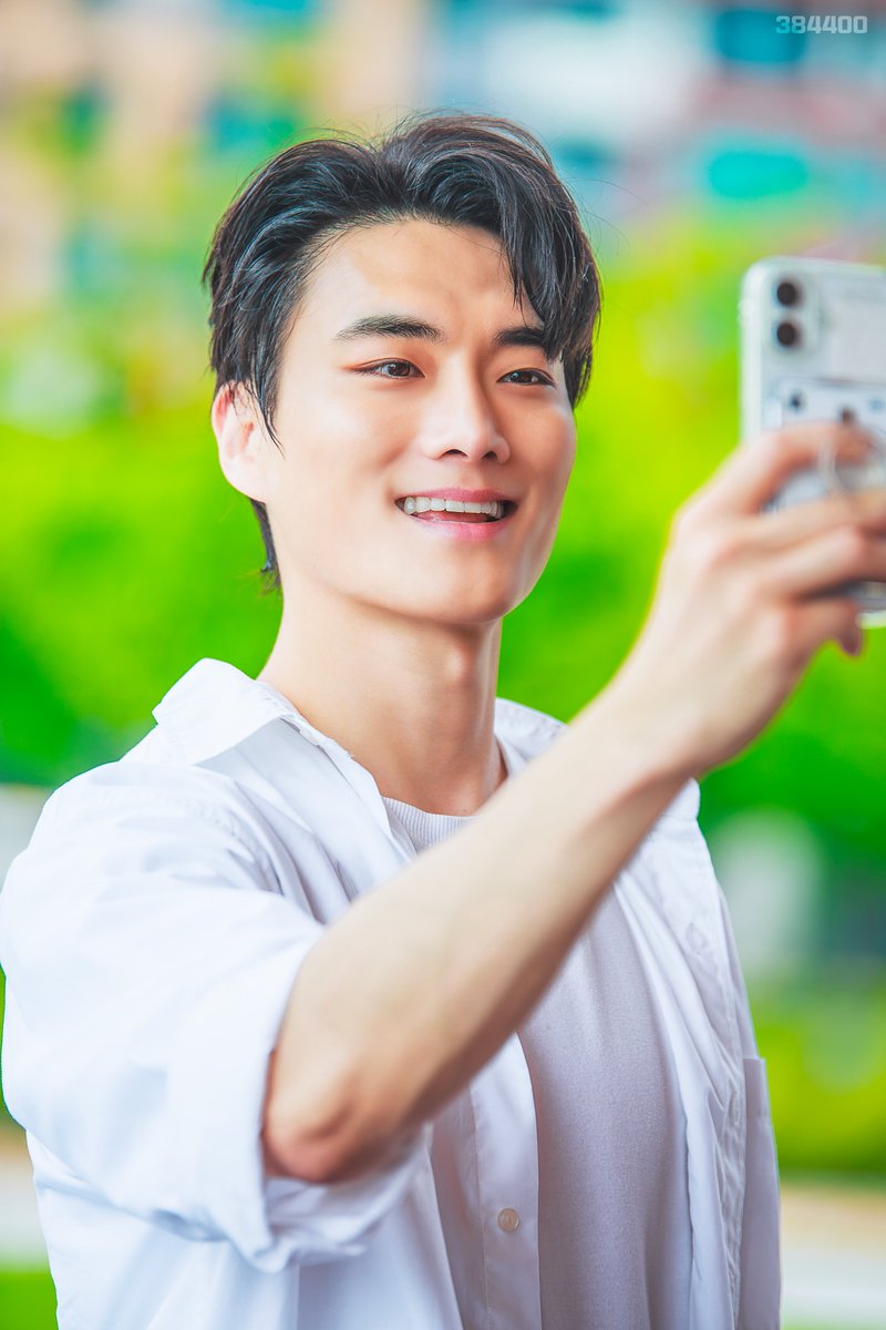 38384400__'s tweet photo. 일찍 일어나서 올리려구 했는데 지금 일어나버림
생일 축하하구 댕로 돌아올때 삐삐쳐 나 머글이야 https://t.co/84oUfPbvGG