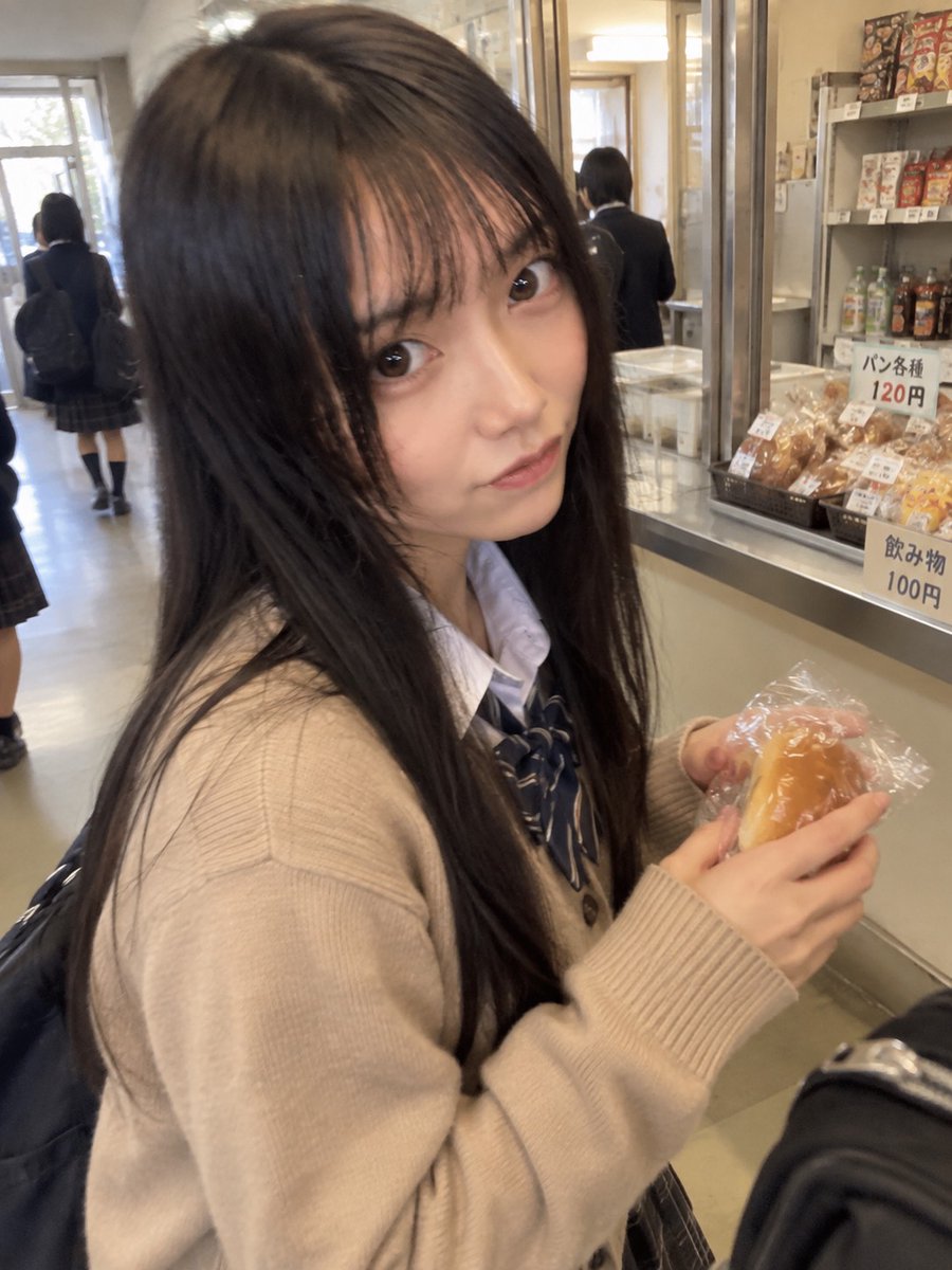 Kaoculus's tweet photo. Ⓚカップ現役女子高生ちゃんの話題の新作はこちら https://t.co/tgsaV8eNF1