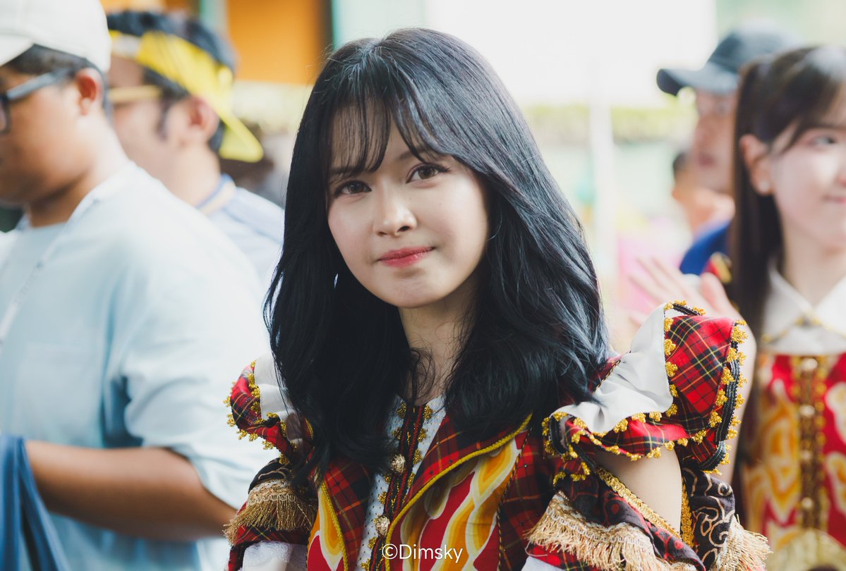 _dimskyy's tweet photo. Oh ini yang seumuran sama dedek Tica ituu😆🤏

— @F_FeniJKT48 

#DimSnapshot https://t.co/aUtjSKtdG5