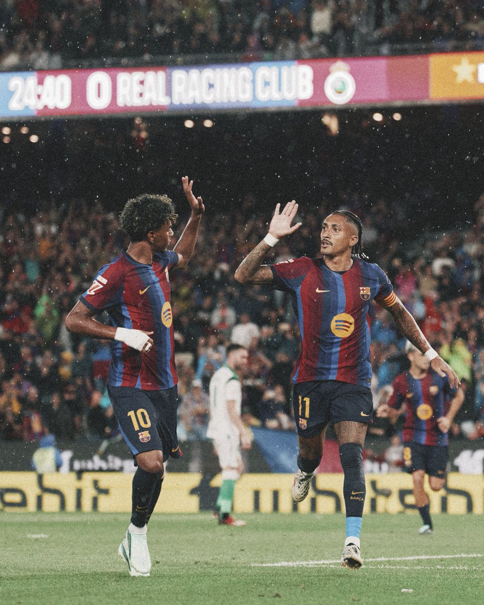 alexcaparros's tweet photo. Rain &amp; Goals

FC Barcelona v Real Racing Club
All shot for @gettysport

#FCB #FCBarcelona #Raphinha #Football https://t.co/oRaBAxtKua