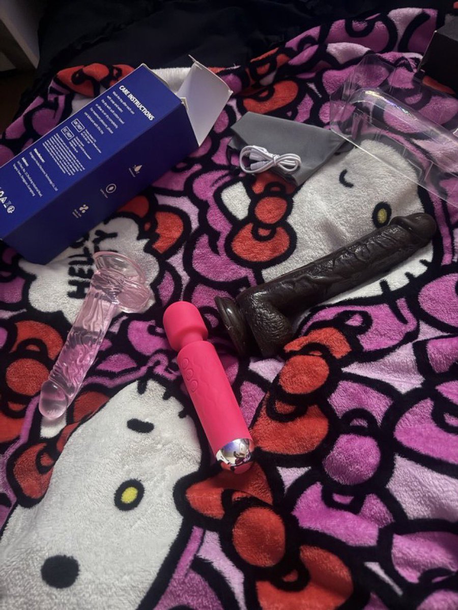 Busra_Mercan's tweet photo. $25 FaceTime until you nut hard 📱🥵 I’ll moan and cream for you. Who up rn? #dmvfreaks #bmorefreaks #Baltimore #facetimefreaks #ft #dcfreaks #mdfreaks https://t.co/tzxRtp352j