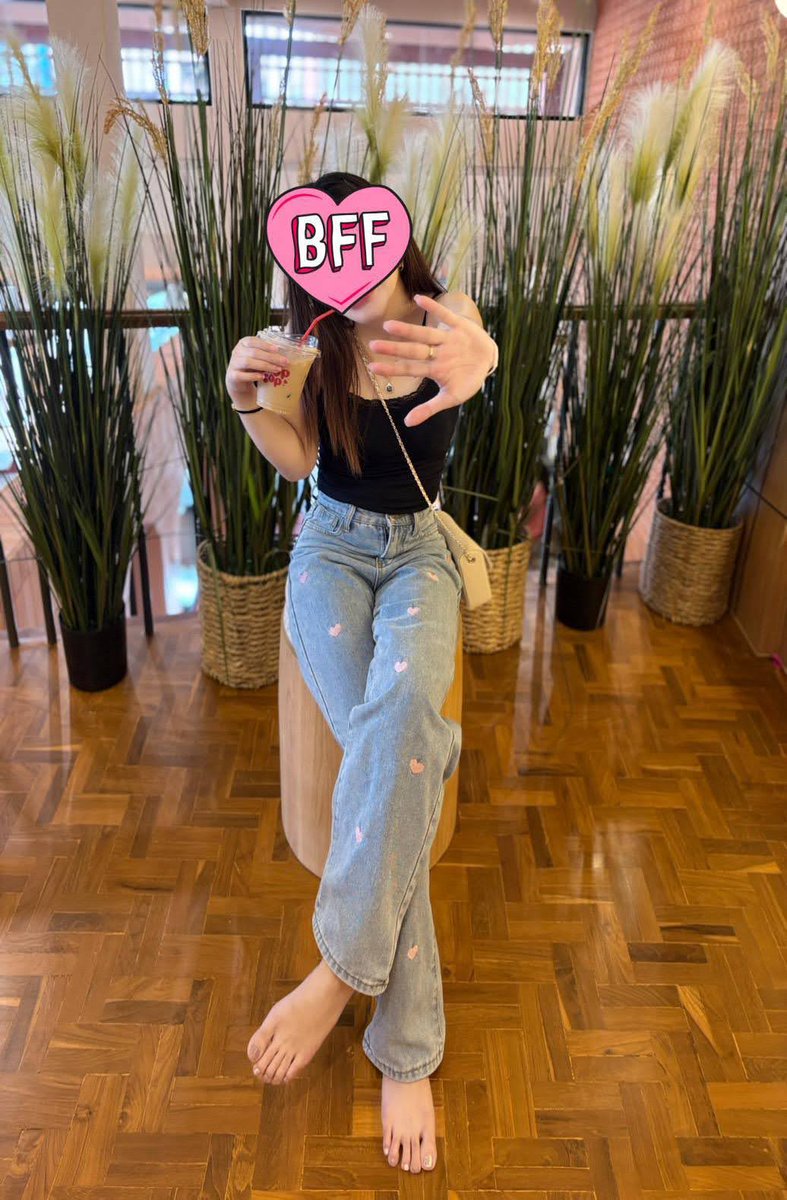 bon382428's tweet photo. ยิ้มรับวันทำงาน🥰🥰
ขอให้เป็นวันสุขทั้งวันนะ 
ทักมาได้จร้าา
❣️minn12499❣️
#รับงานสารภี
เริ่มต้นวันใหม่ด้ว���กาแฟ☕️☕️
ทักทายความสดใส 🥰🥰 https://t.co/7BQFrrBe1b