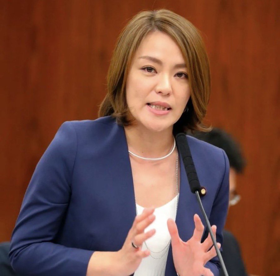 Tanakaseiji14's tweet photo. 今井絵里子！
内閣府副大臣へ！

ふざけんなって思う人！🙋‍♀️！ https://t.co/S31iGn3sgs