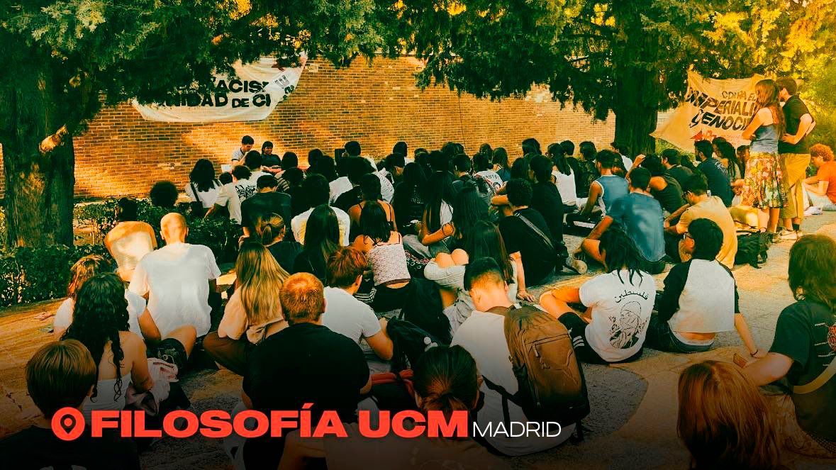 OESocialista's tweet photo. Durante estas semanas nos hemos presentado en decenas de universidades.

La OES nace para hacer frente al fascismo y al racismo, al imperialismo genocida y a los ataques a la educación pública y luchar por el socialismo.

¡Aquí hemos venido a luchar! ¡Organízate en la OES! 🚩 https://t.co/USuBV7nK6m