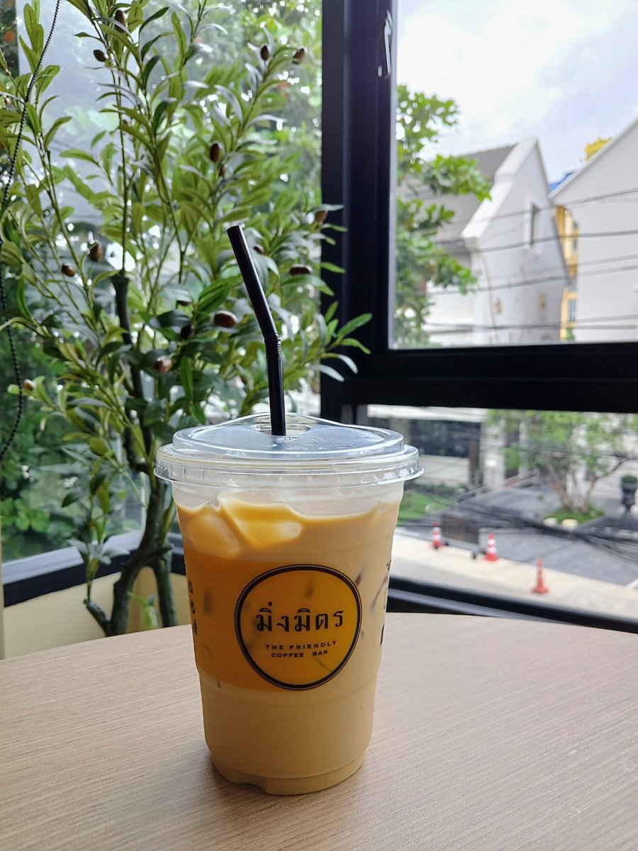 lattelover_2018's tweet photo. 📌ร้านกาแฟราคาดี เริ่ด ไม่แรงของคนเชียงใหม่ ใน คหสต.นะ ☕
1. มิ่งมิตร coffee 
    (สาขาเริ่มน้อย แต่กาแฟอร่อย 
     จริง)
2. Minimal coffee 
    (สาขาเยอะมาก)
3. La.moom cold cafe 
    (สันป่าข่อย)
4. Rich homemade cake 
    (ช้างม่อย/ รวมโชค)
#รีวิวเชียงใหม่ #เชียงใหม่
#reviewchiangmai