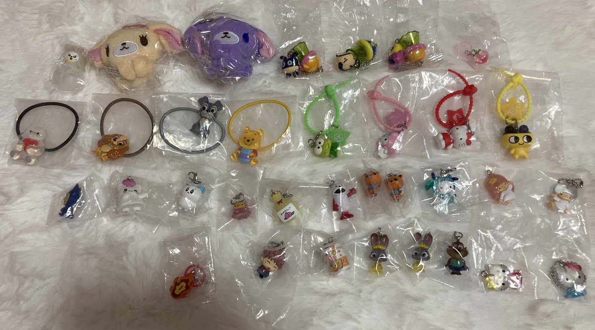 fuki_831's tweet photo. 【交換・譲渡】めじるしアクセサリー ディズニー しまじろう アンパンマン おじゃる丸 たまごっち ジュエルペット

【譲】 画像1〜2枚目
【求】画像3〜4枚目👑＞買取

郵送希望です。
画像に+はなちゃんめじるしもお譲り可能です。
纏めての方優先させて頂きます。
お気軽にお声掛け下さいませ。 https://t.co/7kEQTNCXfD