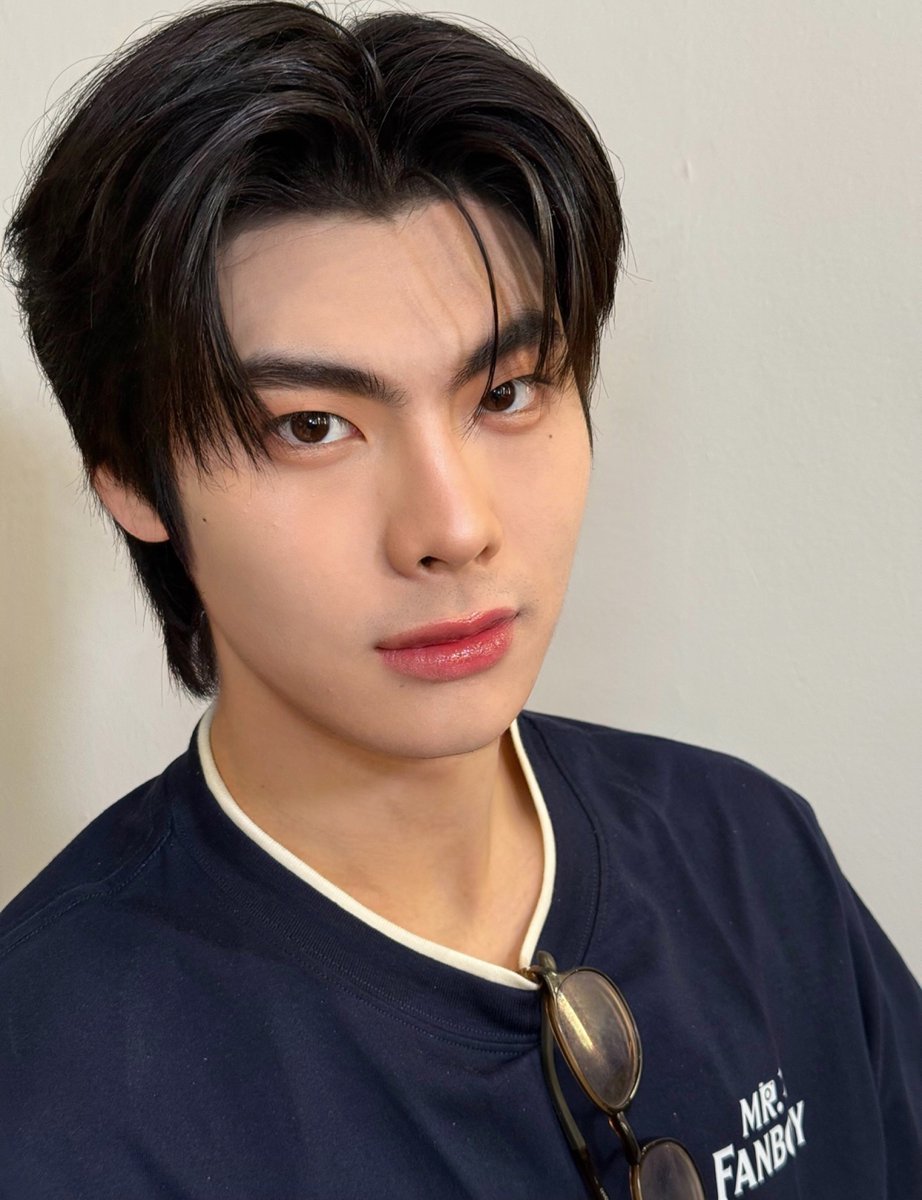theewavehaven's tweet photo. ── .✦ #theewaveDIARY
🗓️ : 20.09.26

𝙸𝙶 𝙿𝙾𝚂𝚃 𝚄𝙿𝙳𝙰𝚃𝙴
↬babymykaopoon

✎ᝰ. : ✨🤏🏻

#tthi_eks https://t.co/sQtg0kdKiA
