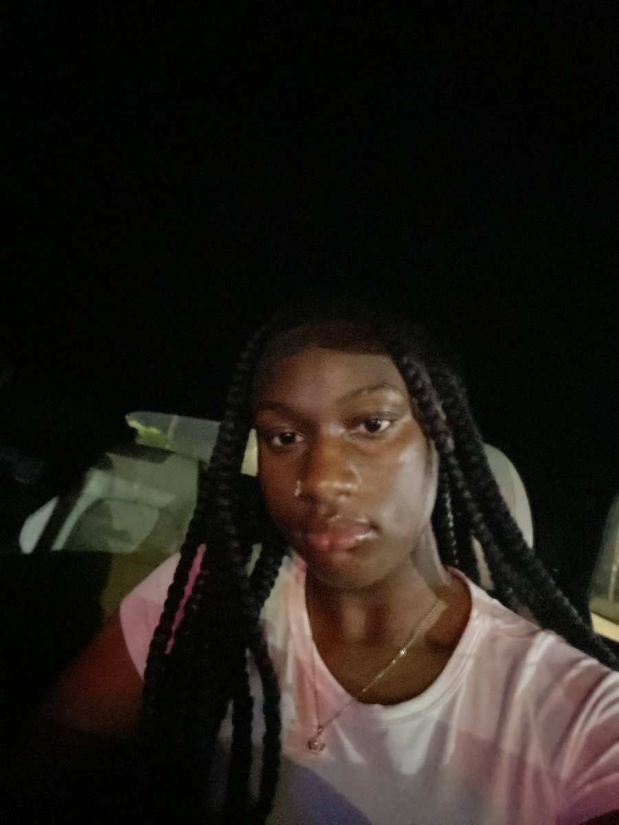 itsmooskiiho's tweet photo. i love my facee😍😍😍 https://t.co/B95RDt2PY4