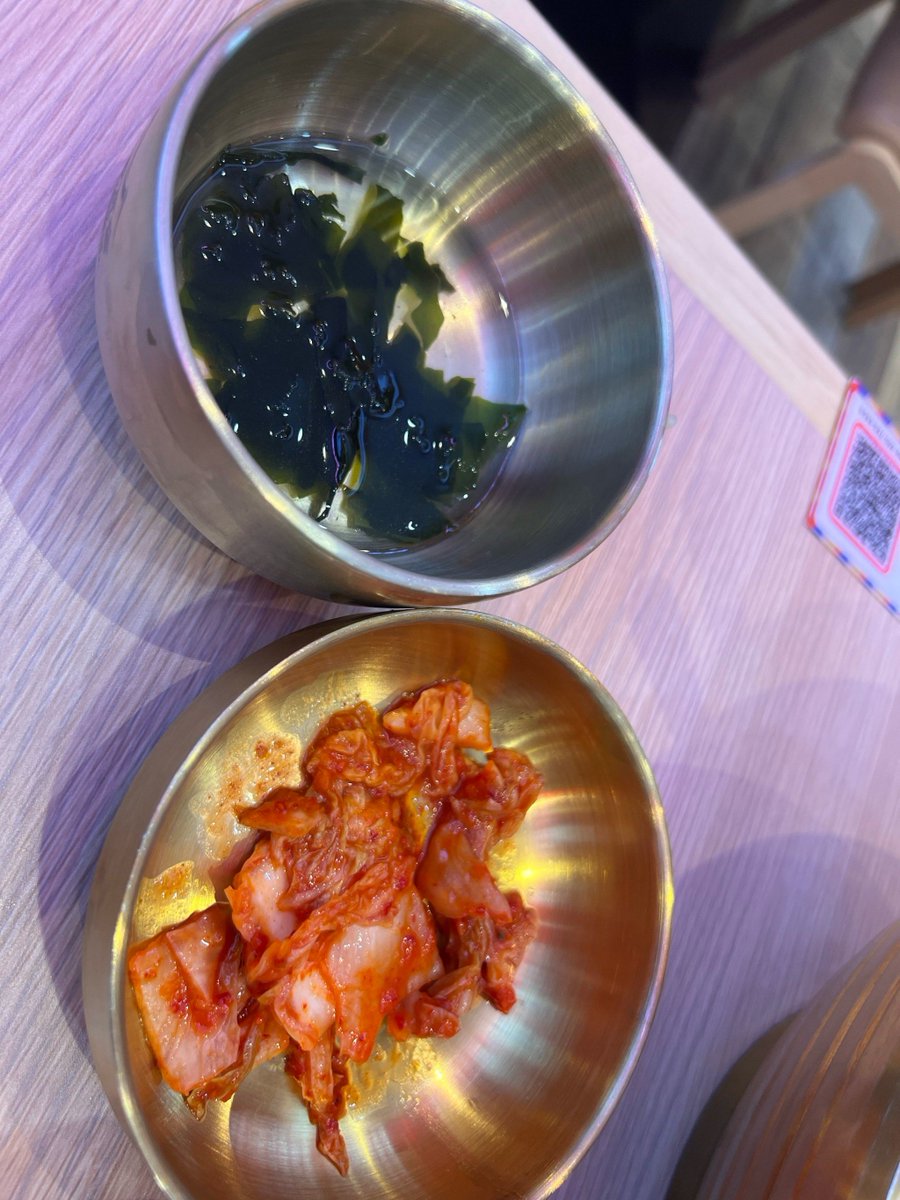 mietl443588's tweet photo. Craving something exotic Tried authentic Korean bulgogi bowls tonight—juicy marinated beef with kimchi u0026 steamed rice, pure flavor explosion! ， https://t.co/XXEqfMjQTV