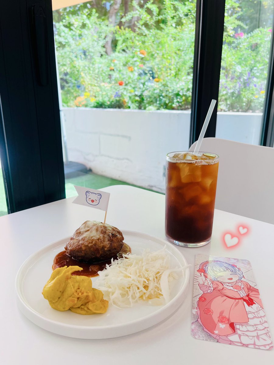 teatea7654's tweet photo. 오늘의 점심~🍽️
아스테리안 가에 어서오세요! 
평일에 못올거같아서 오늘 또 티엘이 보러옴🥰
코스터는 중복이었지만ㅠ 카드덱은 핑크티엘!!💕 

#흑표가문의설표아기님 
#굿즈모먼트 https://t.co/7XXndxZIwP