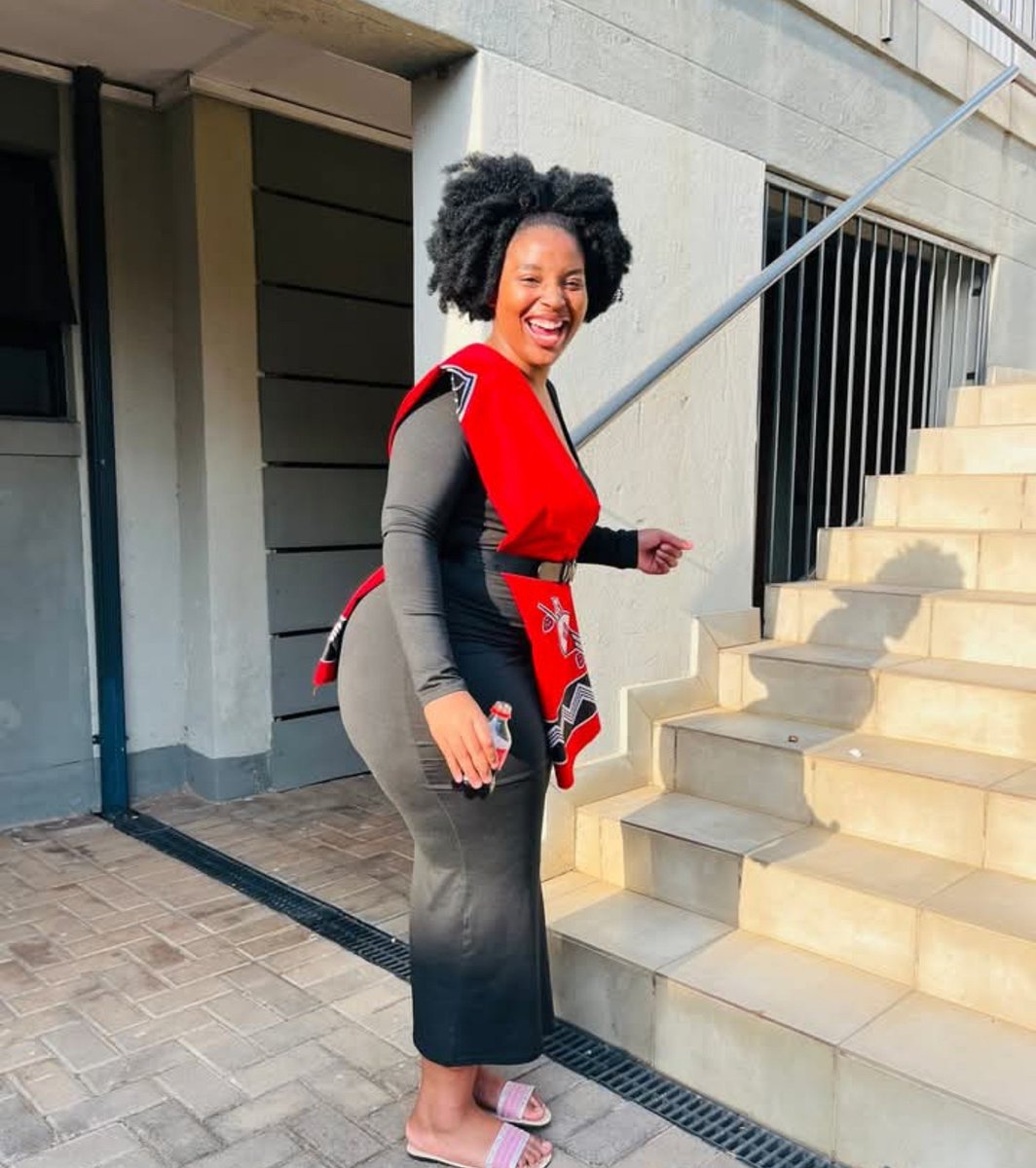 luyandaMthdm's tweet photo. Sunday ia Respected ❤️ https://t.co/XgXe0iOhyy