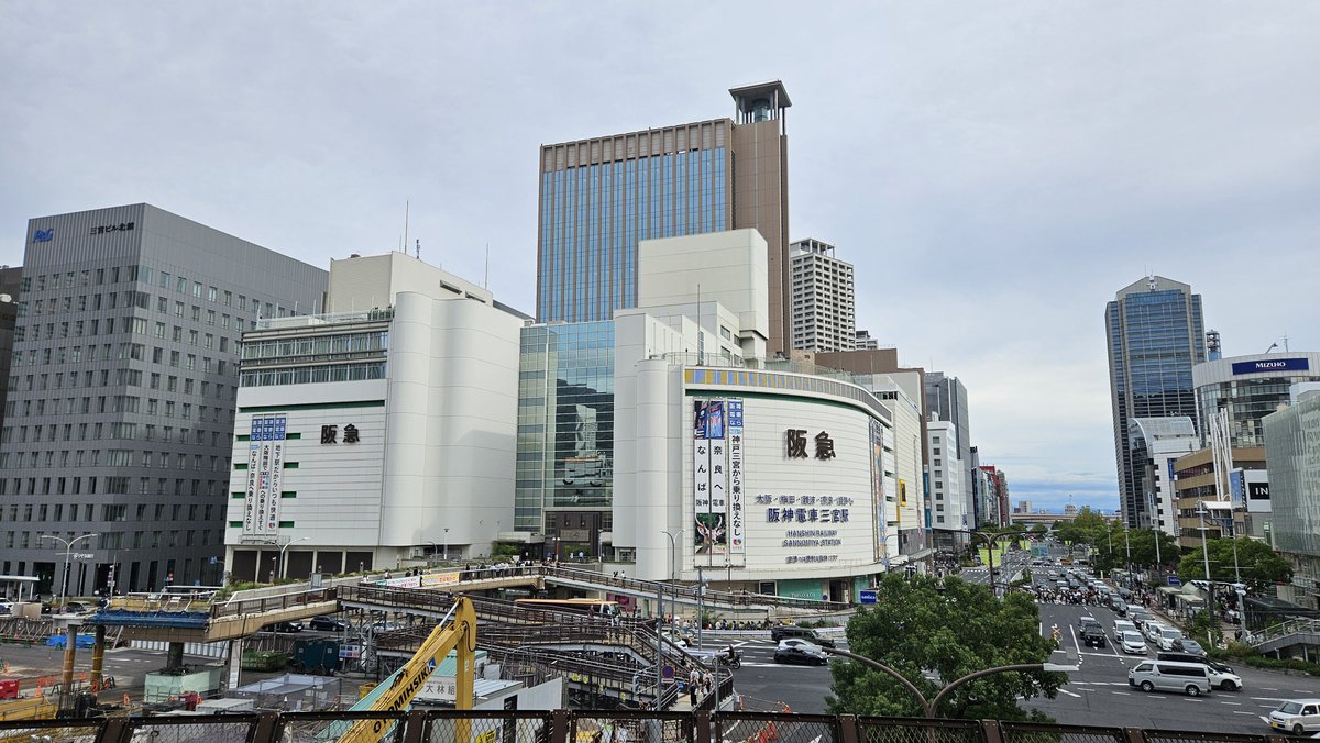 papasumCHANNEL's tweet photo. #三ノ宮駅
全て標準の広角カメラ
#findx8Ultra
#Pixel6pro
#pocox7pro
#Galaxys23
findは一歩抜けてる感じ😄 https://t.co/gdKVEIuKKi