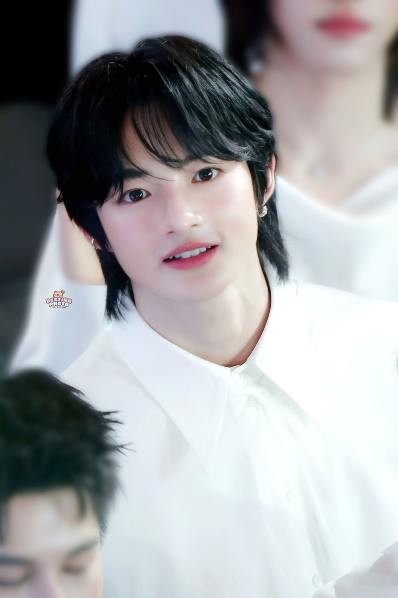 BestJra_Photo's tweet photo. 15•09•26 | LABX Grand Opening 💙
: เสืออะไร ตัวเท่าลูกแมว ><
@imreeonn ✨️🐯
#LABXxDEXXGrandOpening
#reeonn https://t.co/GgQGB6rhHT