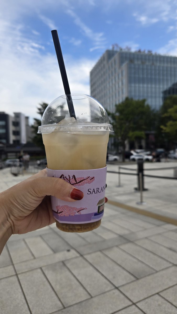 kkrn_1202's tweet photo. 個人的韓国おいしかったドリンクNo.1
シッケ https://t.co/WRbZJUWN1e