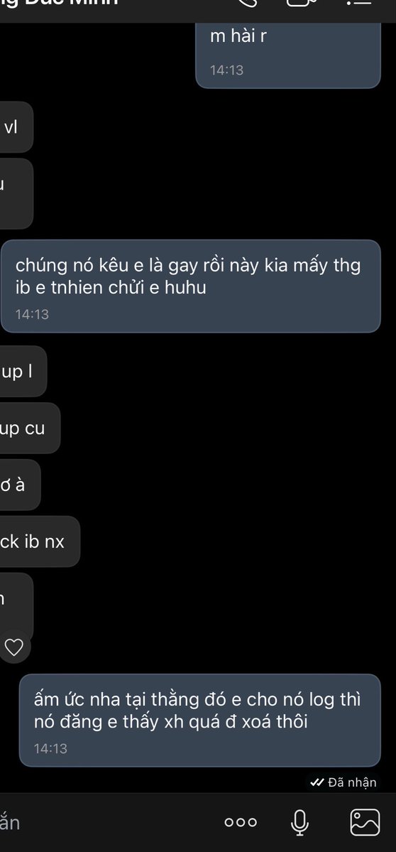 Yosslxve's tweet photo. ờ thì ảnh này đ ph của con vân này nhen, trc t có cho một đứa log cho sài chung ac nó up mà xh quá t đéo có xoá thôi chứ kêu fake cug ok luôn t ph ng đăng tấm này đâu, check mấy tấm khác tao up mà ra pin đi r nói t fake nhen, rồi con đĩ nào nói gr lớn nói tao gay đôu? https://t.co/ackISIAuuP